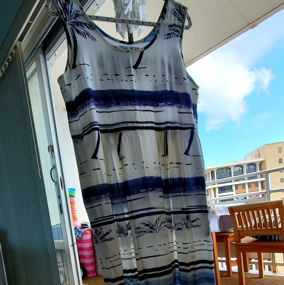 Jams World Dresses & Skirts - JAMS WORLD "Beach Palm" Janice Long Dress Lg
